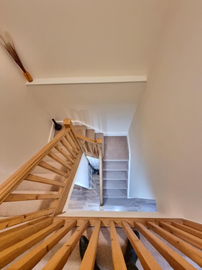 2 Bedroom - City Centre Location - Perfect For Family'S Bradford  Zewnętrze zdjęcie
